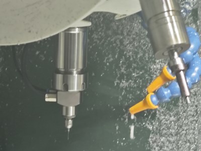 加工中心加装高频铣.jpg 加工中心加装高频铣.jpg