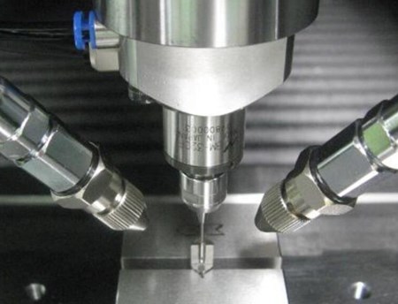 高频铣主轴BM-320F.jpg <a href='/zouxinjigaopinx.htm' class='keys' title='点击查看关于高频铣的相关信息' target='_blank'>高频铣</a>主轴BM-320F.jpg