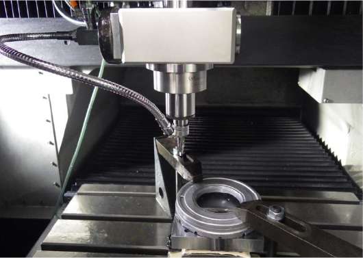 压铸铝钻孔电主轴.jpg 压铸铝钻孔电主轴.jpg