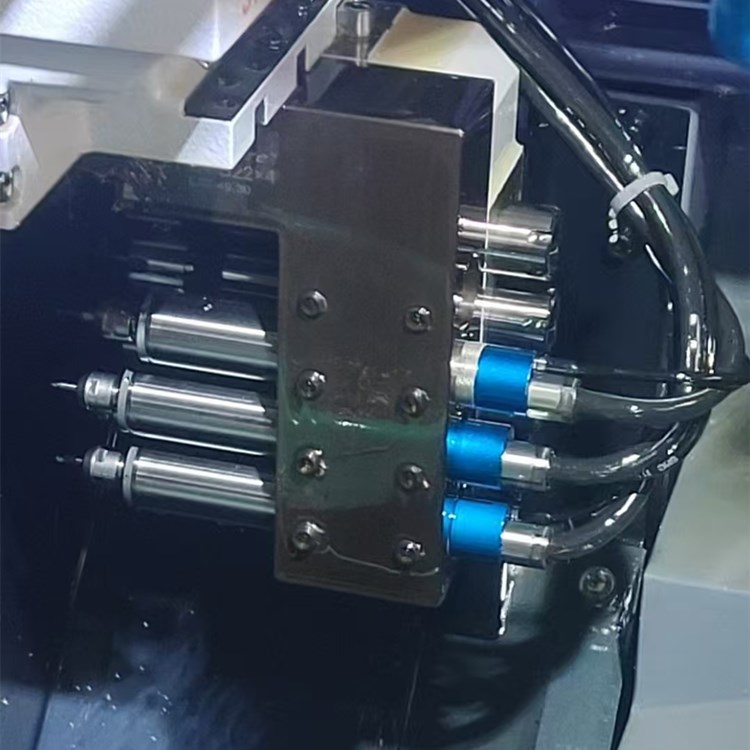 BM-322高频铣一拖三.jpg